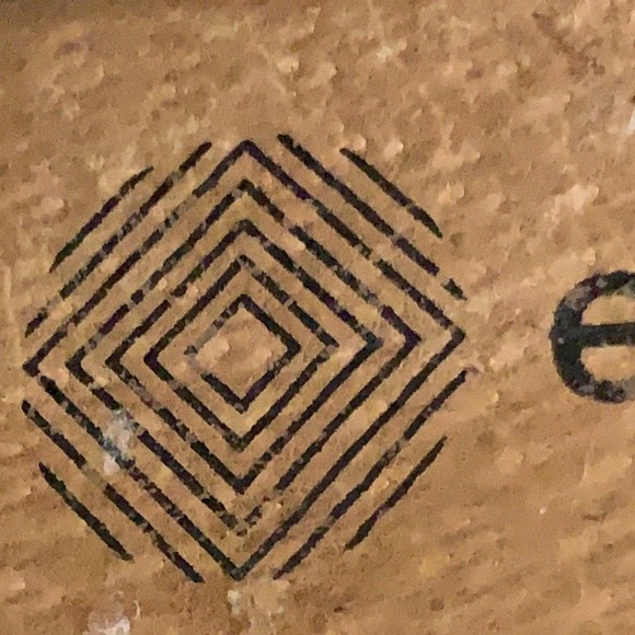 Eric Michael Black & Beige Stripe Dominique Flat Espadrille Sandals Size 41 - Picture 6 of 12